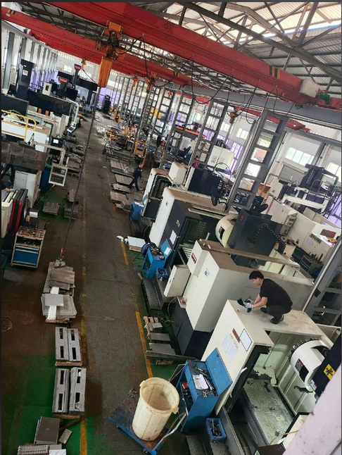 Gongrui workshop full of nail-making machines
